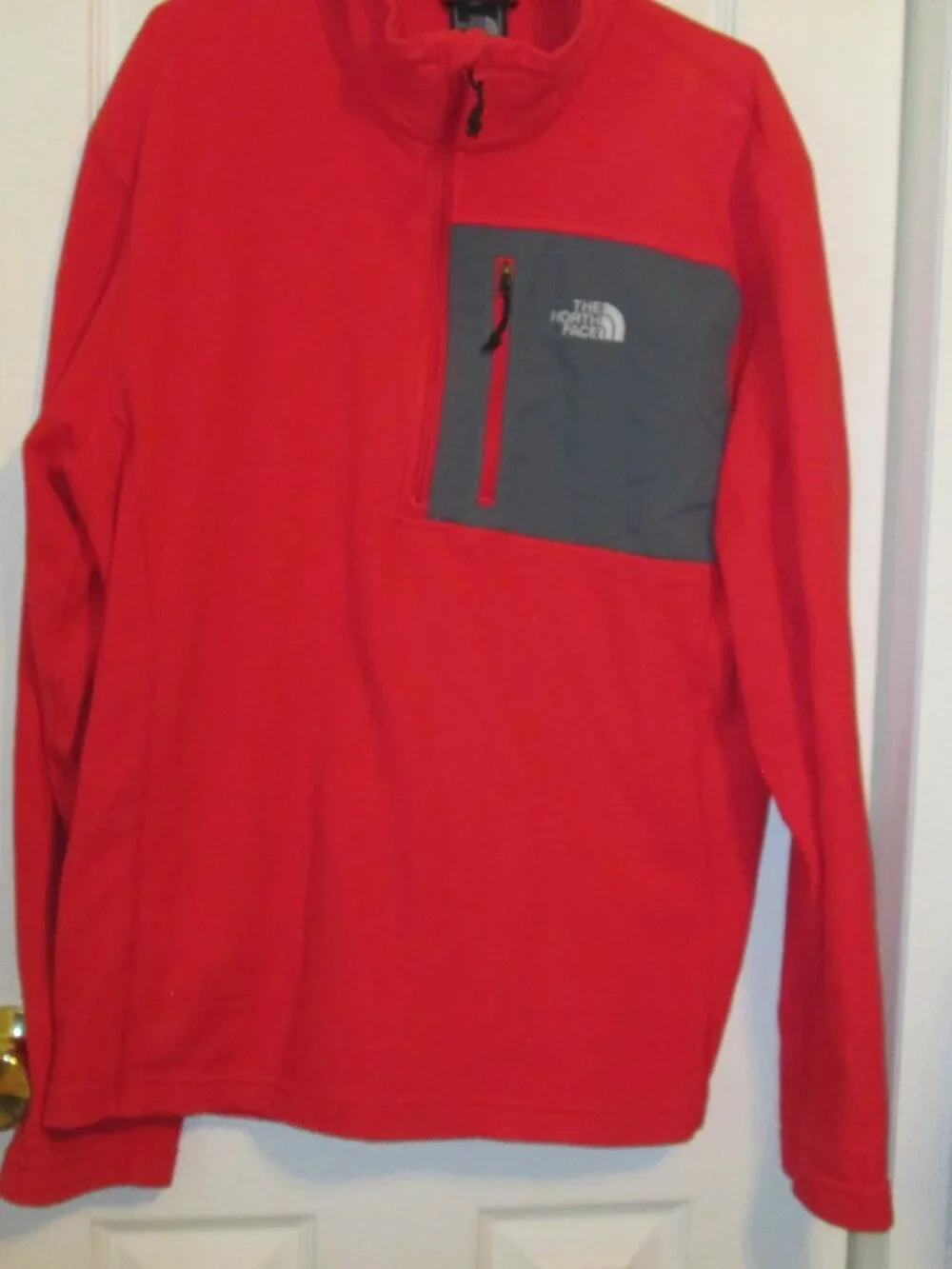 The North Face Men's Red Fleece 1/4 zip Sweater Size Large